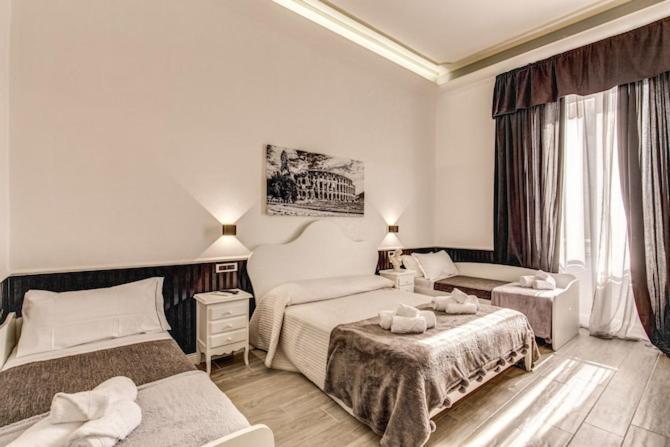 Hotel Smart Lux Roma Centro Esterno foto